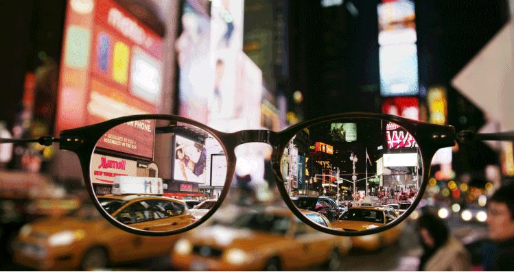 眼镜店怎样吸引客流？眼镜店增加客流量3种技巧-赚在家创业号