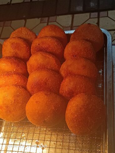 一个人开什么店好?投资小适合夫妻开的店-专在家创业网