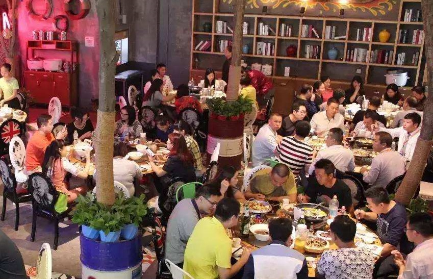 三重礼:3种简单有效的实体店营销方式,快速引流,搞定上千顾客