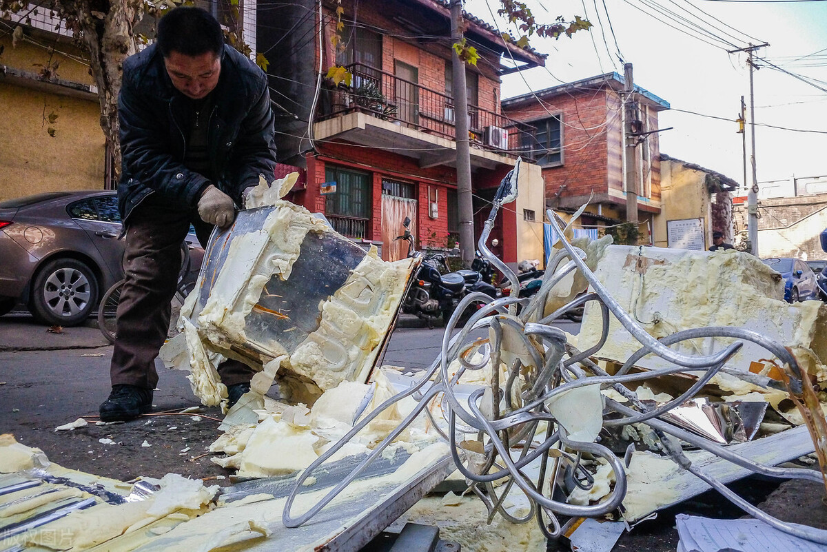 3个不起眼的小项目,低成本高利润,收入比打工强