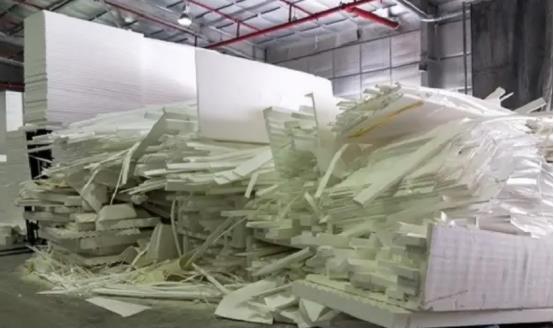 一个人一天就能干1500,这2个冷门生意真暴利