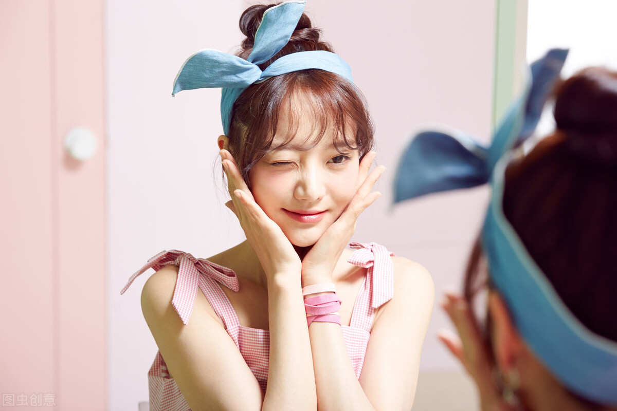 在重庆学化妆技术是不是很贵？重庆学化妆要多少钱？