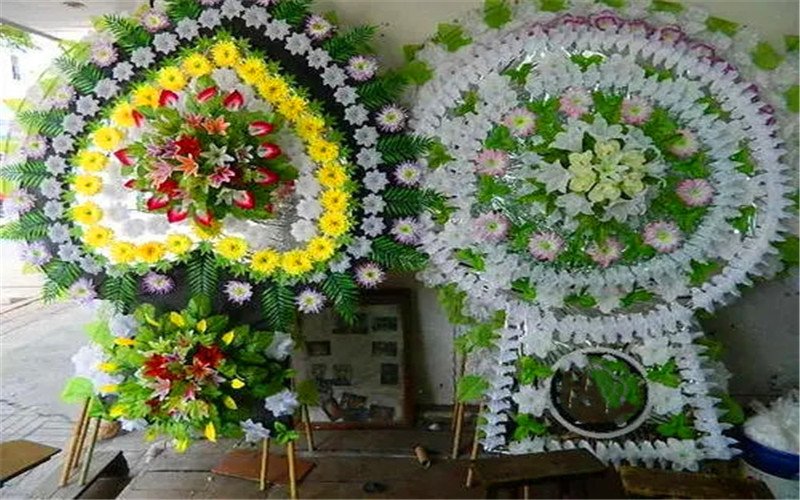 现在市场上,市井里弄的小生意,有哪些能完成巨额财富积累呢?