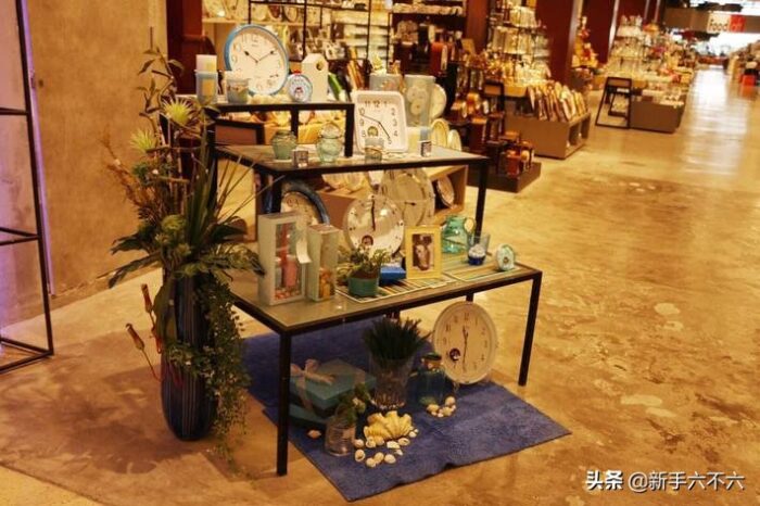适合女孩子自己开的店（适合女生开的十种店）-专在家创业网
