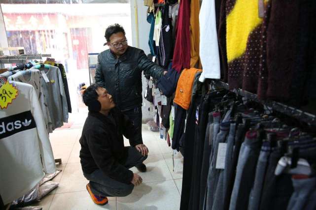 没有学历的年轻人,不想进工厂打工,可以从事这三份轻松的工作