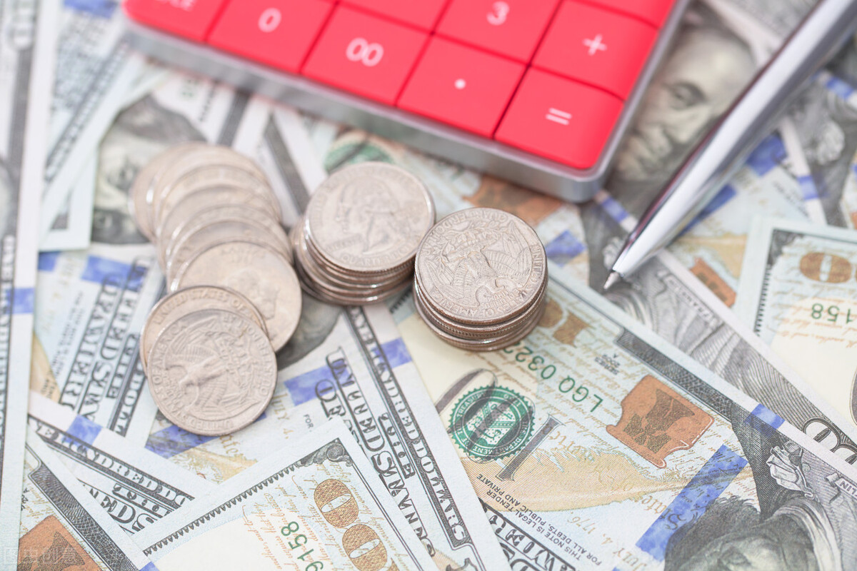 几块钱成本,售价两百多,有哪些小成本投入,毛利却很高的行业