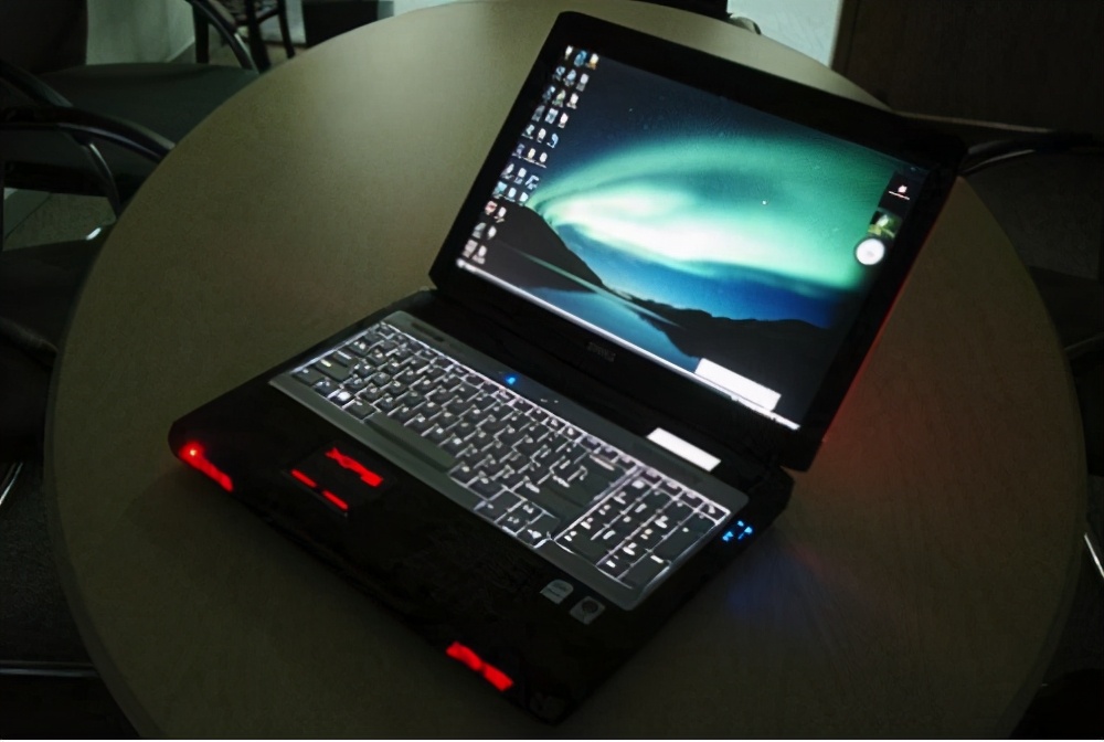 小伙用1000元,撬动600万的生意,背后商业模式引发深思