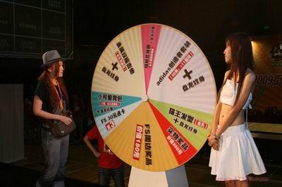 中年男人开正宗烧烤店，利用“一次抽奖”，月赚16万，这策略绝了