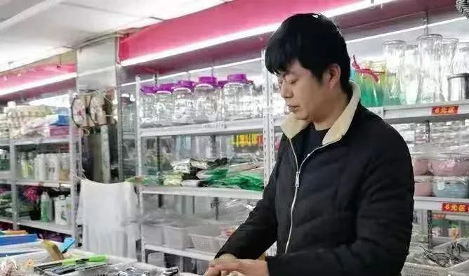 两元店做得好一年能净赚10万?