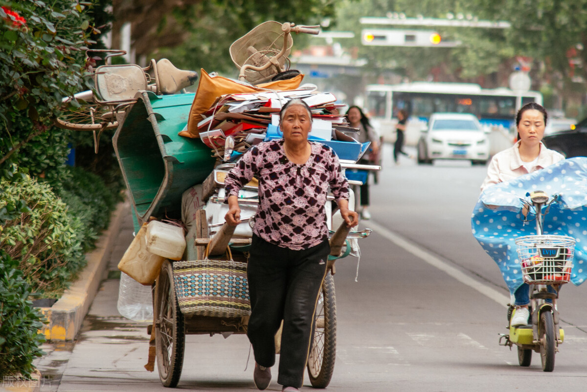 3个不起眼的小项目,低成本高利润,收入比打工强