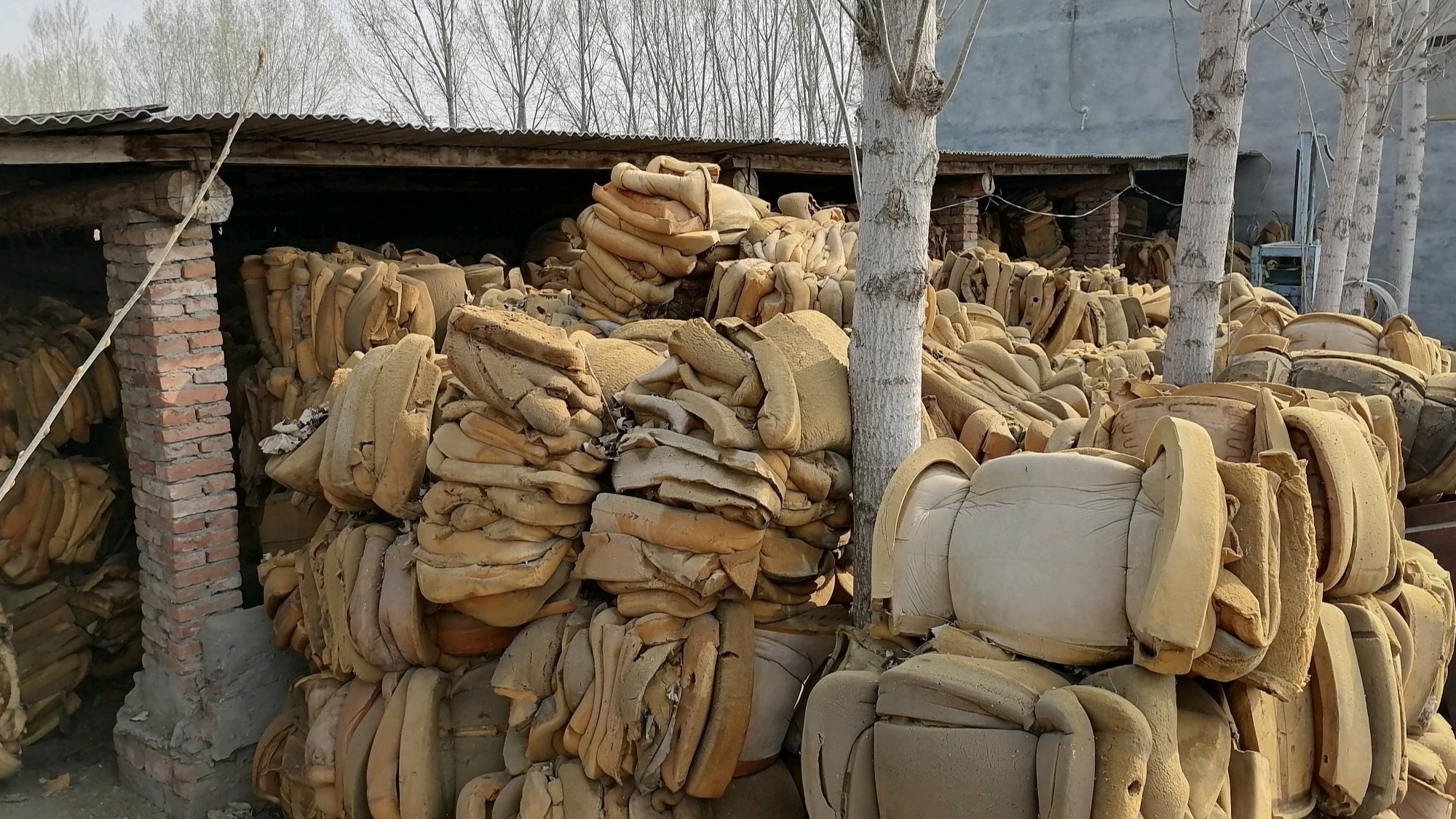 毛料1吨800,加工完能卖2000,这种小型破碎厂,知道的人很少