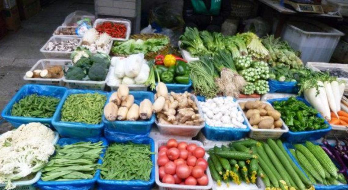 失业几个月的50多岁农民工夫妻,靠这3个不起眼的小生意挣到了钱