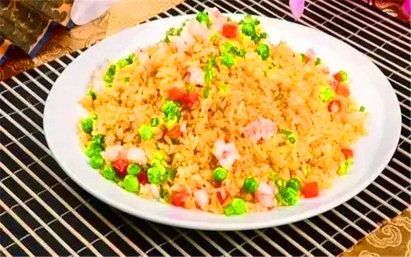 城市里,2000元能做的小生意,有哪些能月收入过万?