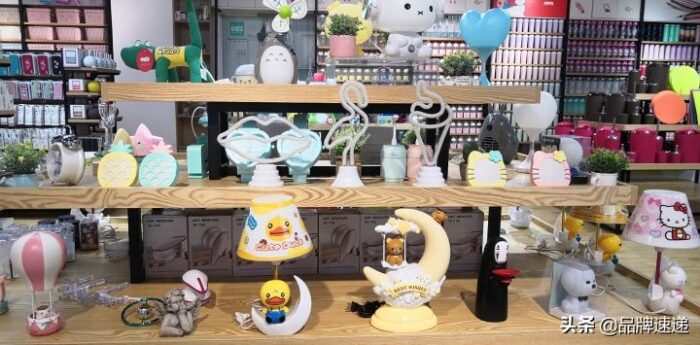 10元地摊货批发市场(10元地摊货进货渠道)-专在家创业网