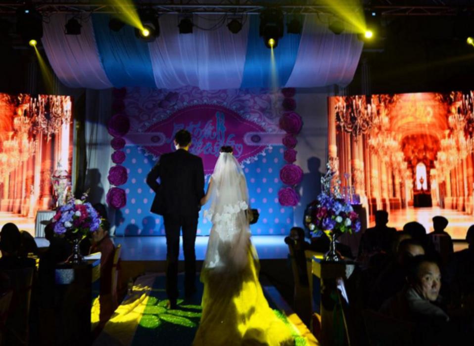 婚庆市场中，婚礼堂的优势有哪些，怎样在红海市场打造自己的品牌