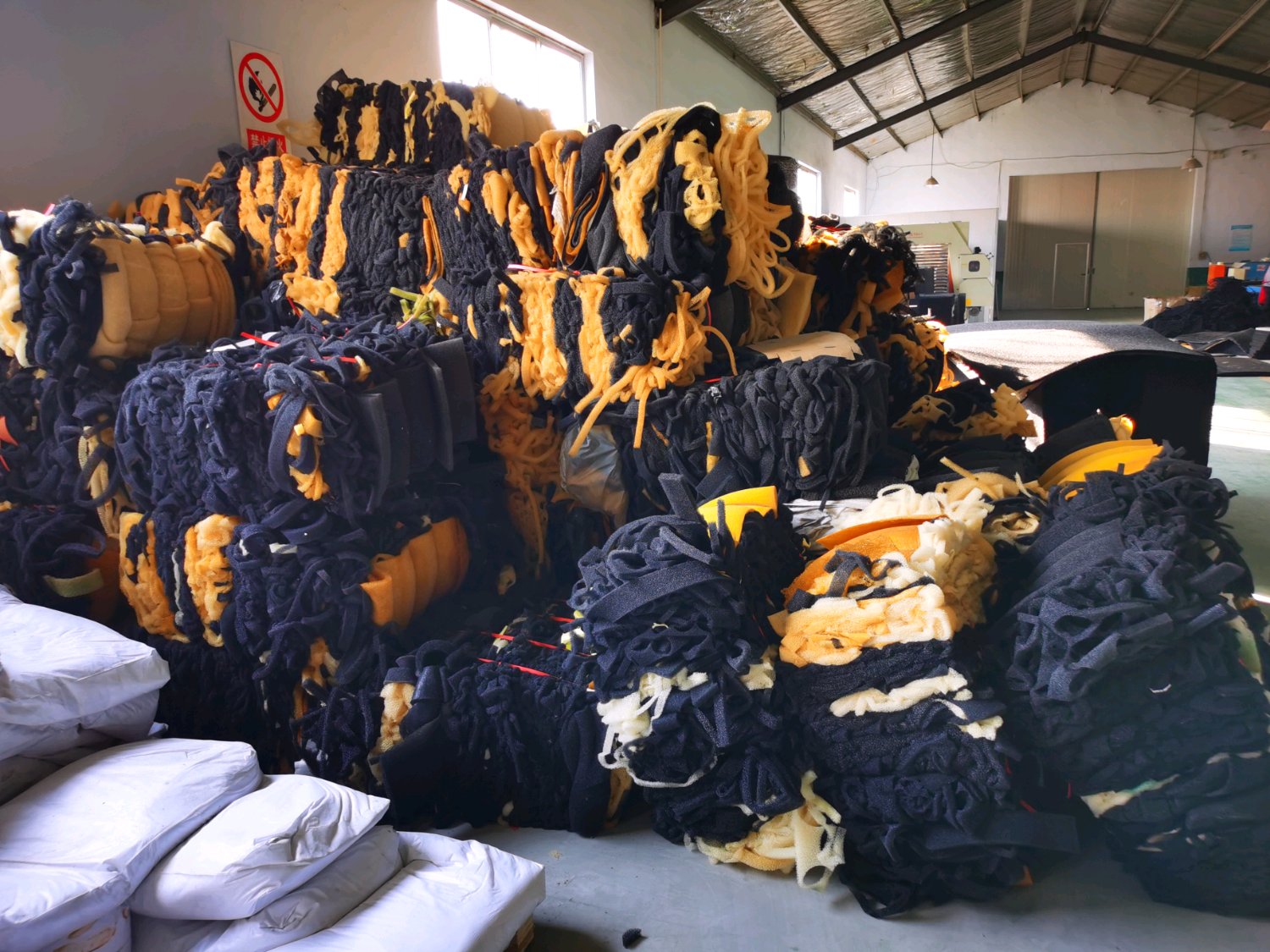 毛料1吨800,加工完能卖2000,这种小型破碎厂,知道的人很少