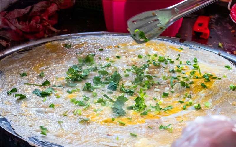 现在两三千元的投入,做哪些小生意,有可能每月收入一万多?