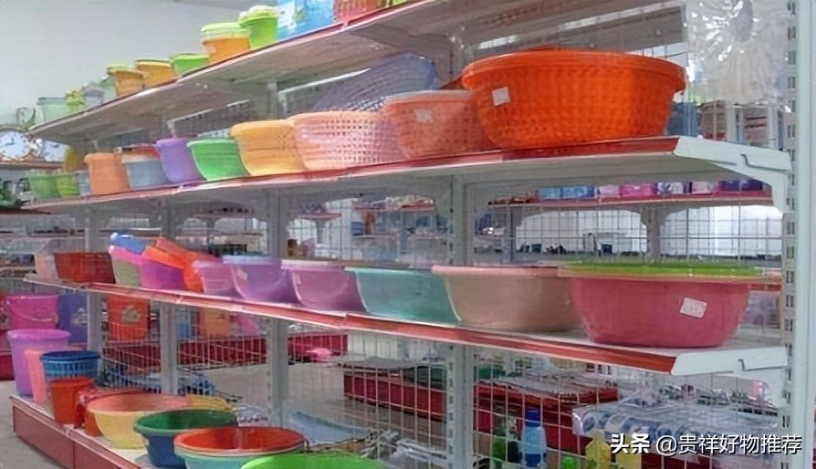 2022年开两元店还赚钱吗？新手开两元店注意什么？