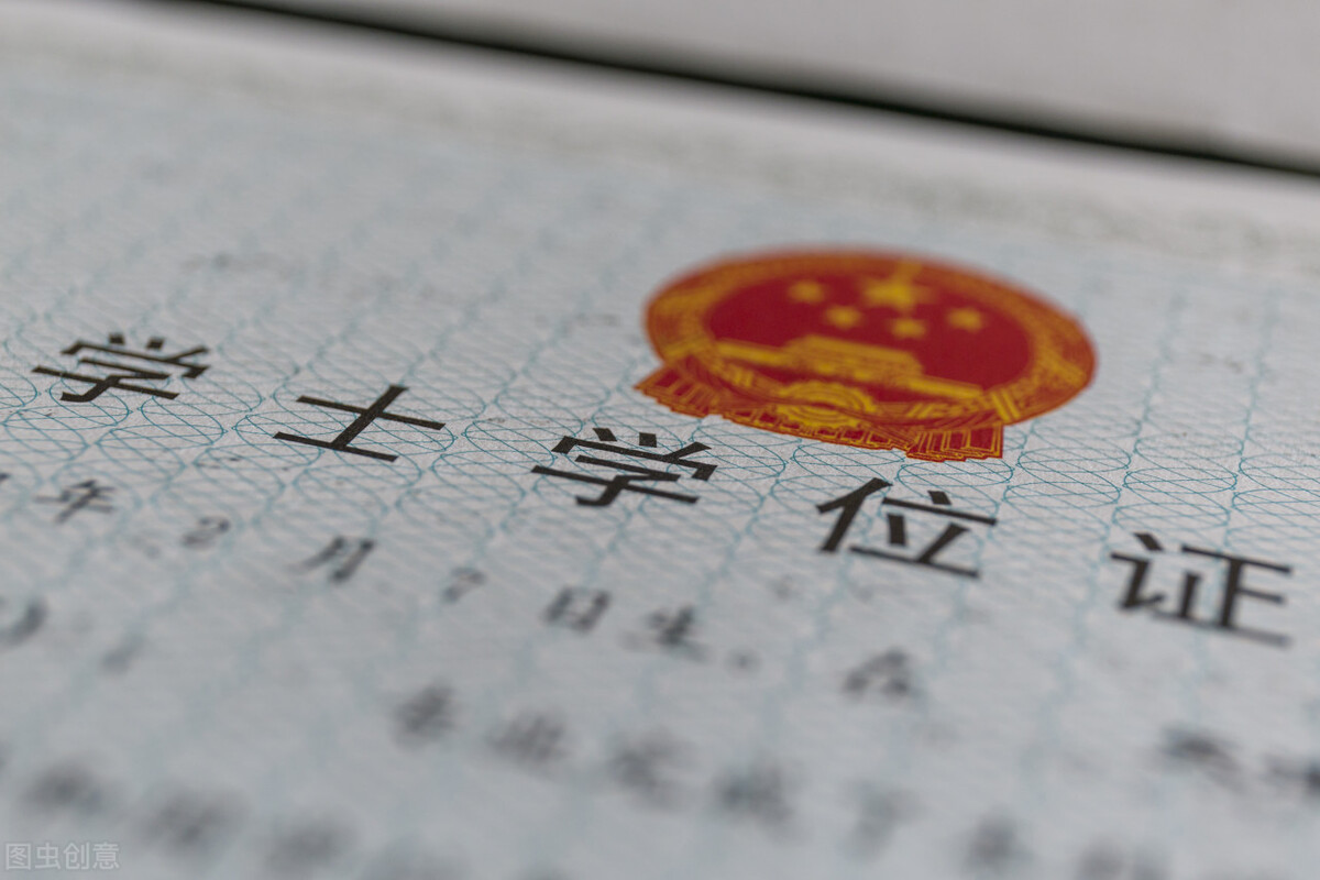 00后辍学打工创业成潮流,学历无用论正在摧毁00后