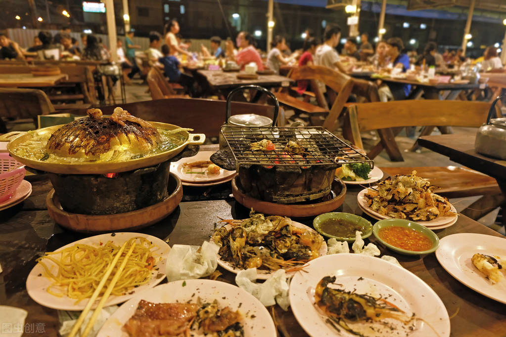 广州烧烤店利用“羊肉串免费吃”,一年获利86万,进来学套路