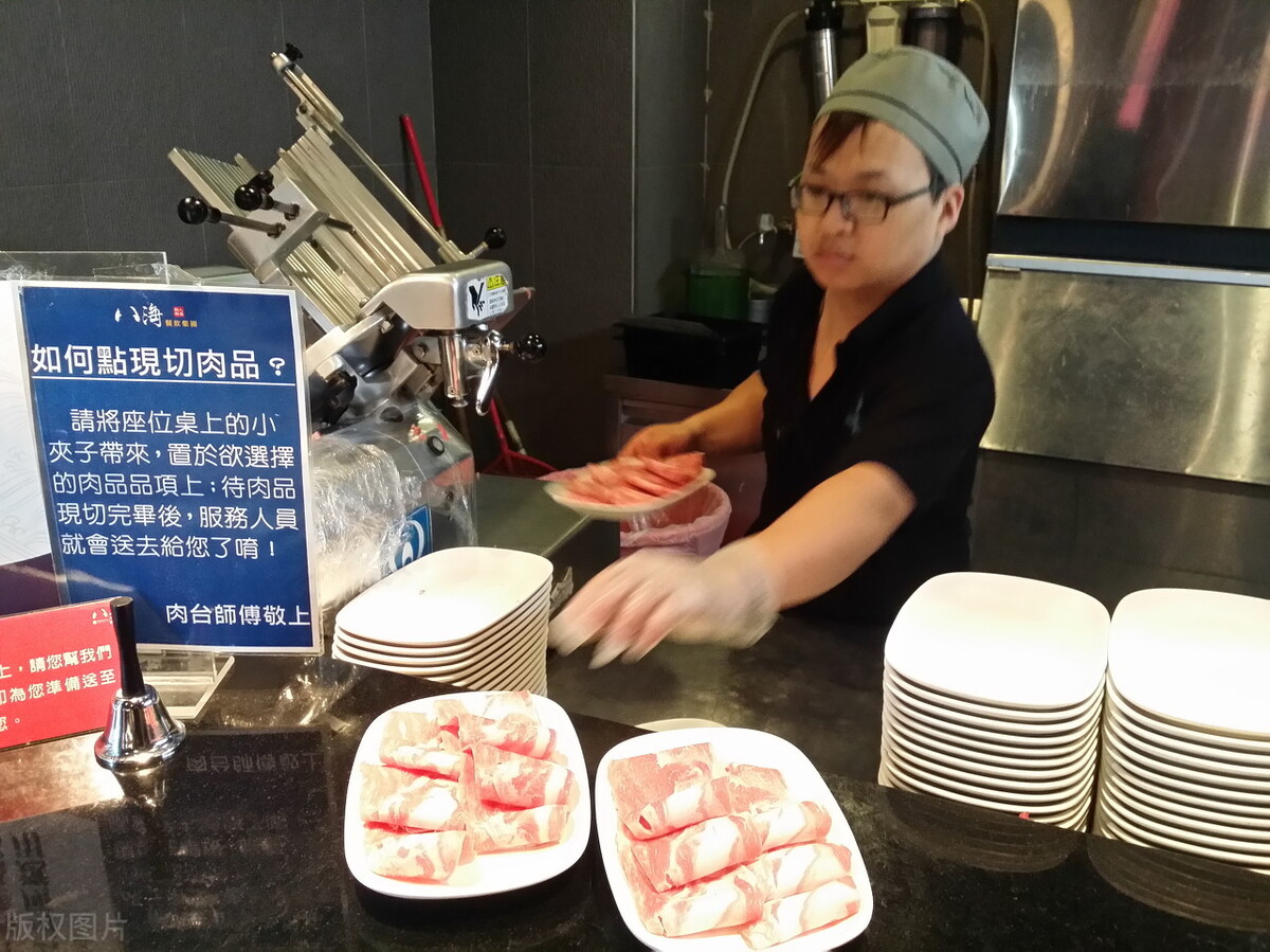 山西小伙开火锅店,只因用了2招,生意迅速火爆起来