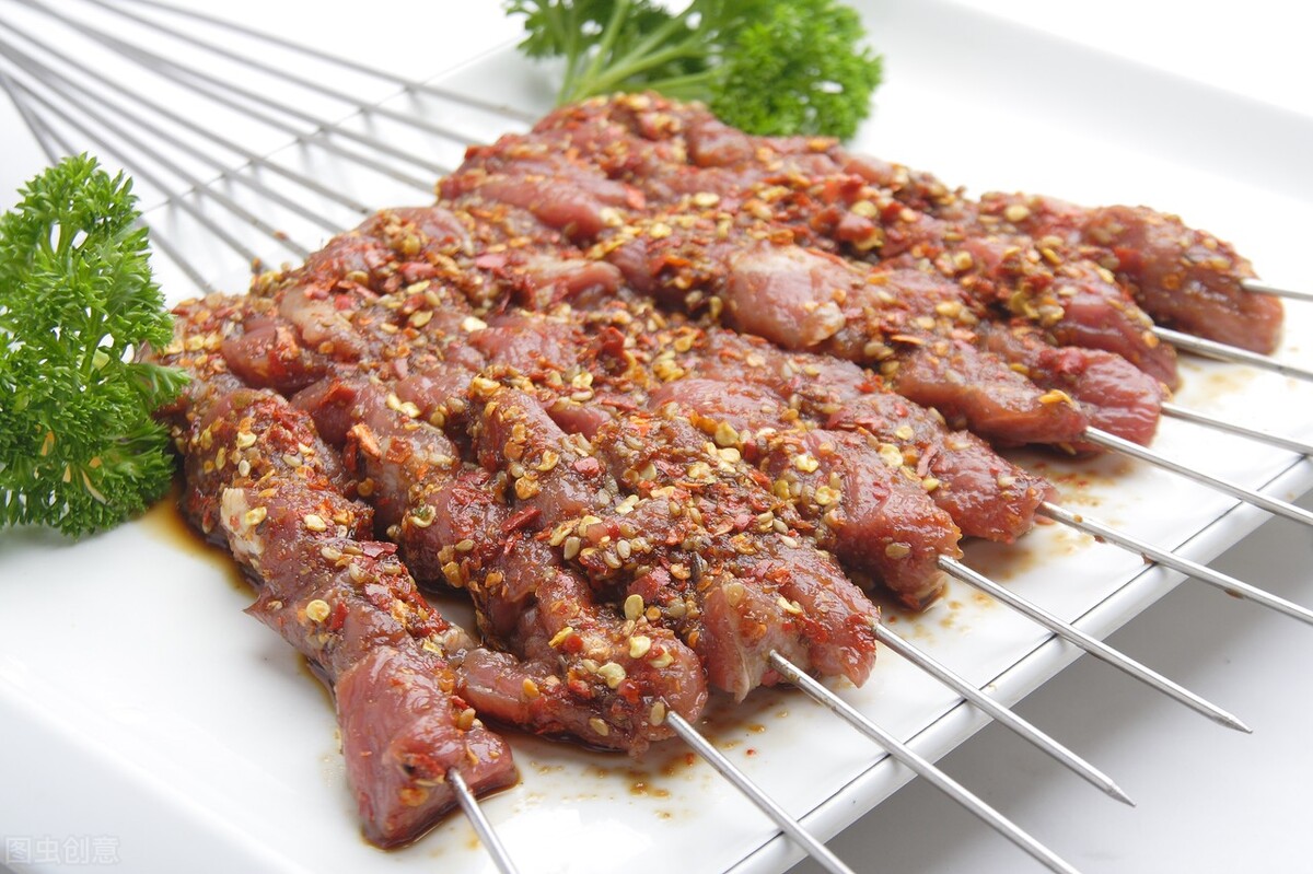 广州烧烤店利用“羊肉串免费吃”,一年获利86万,进来学套路