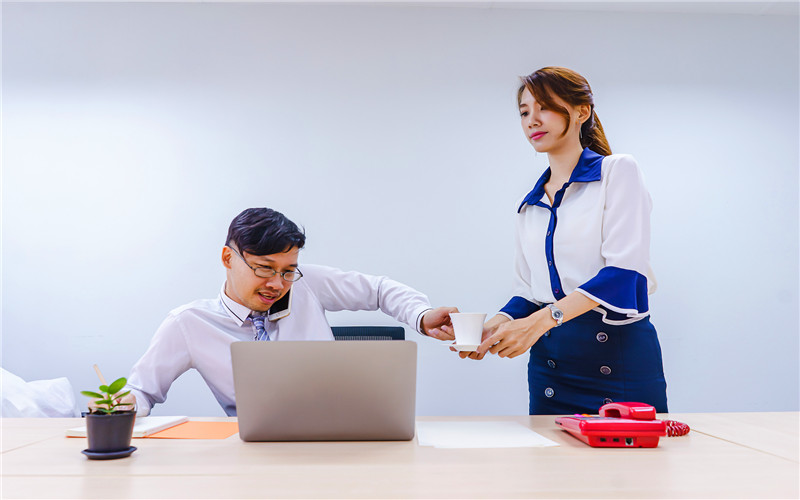 投资少、门槛低、比较稳妥的创业项目,现在市场上还有哪些?