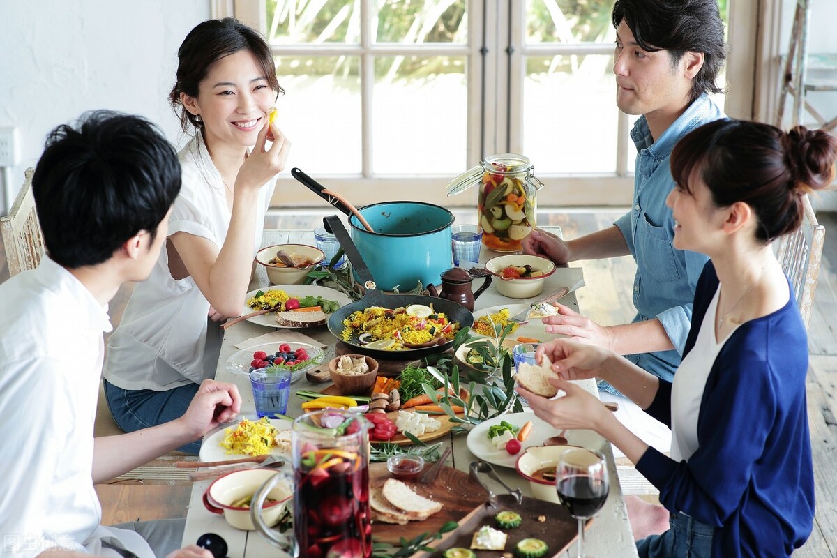 3、4线城市做餐饮，年入50万的机会在哪里？