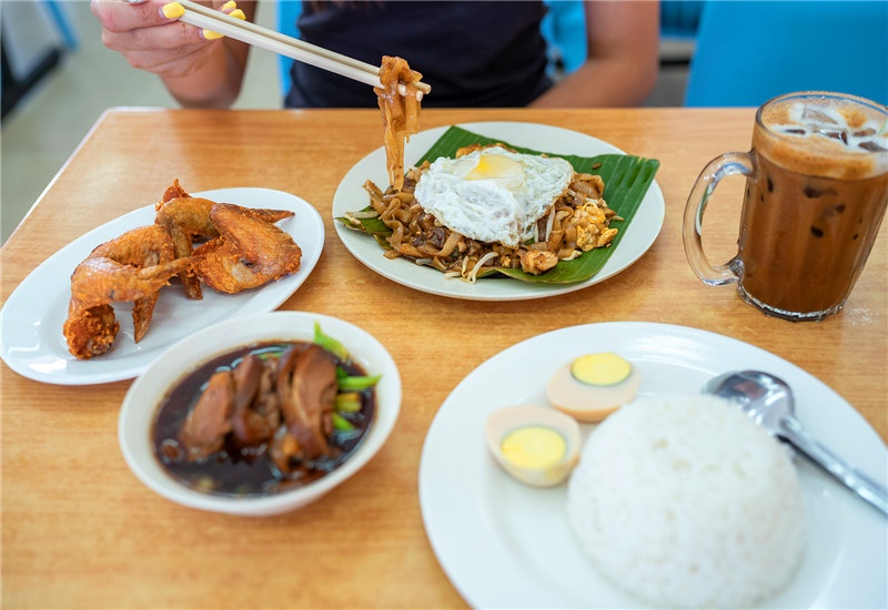 不需要大投资,一个月能收入万把块钱的小生意,市场上还有哪些?