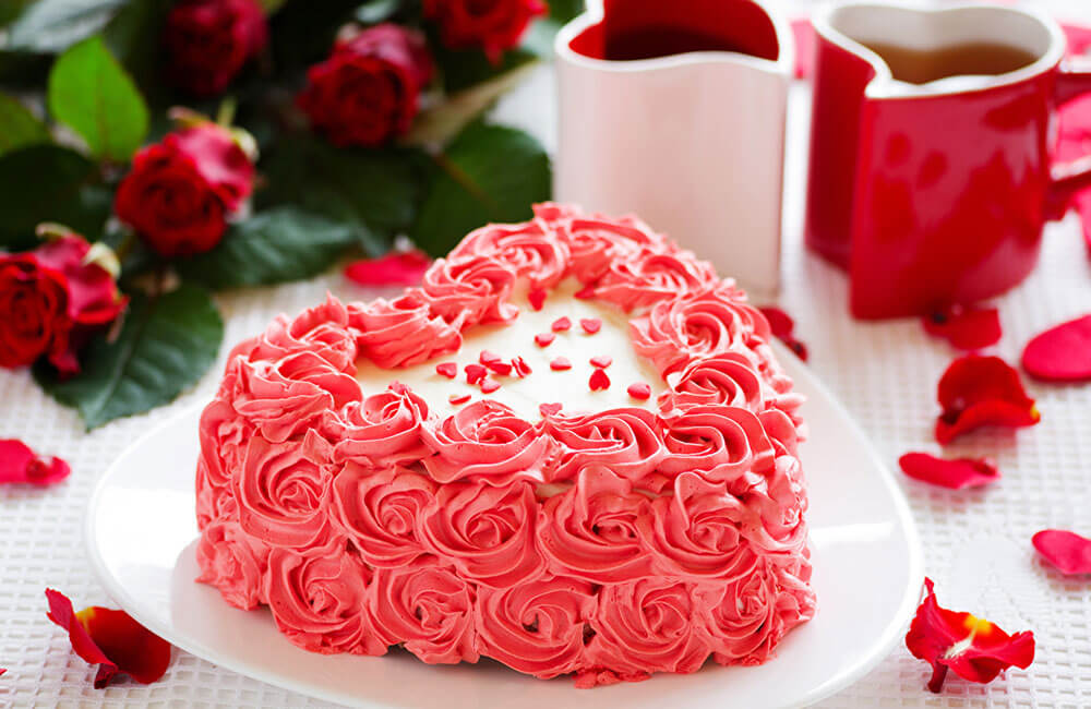 零基础的人想开蛋糕店初期经营最难的是什么？需要准备什么？