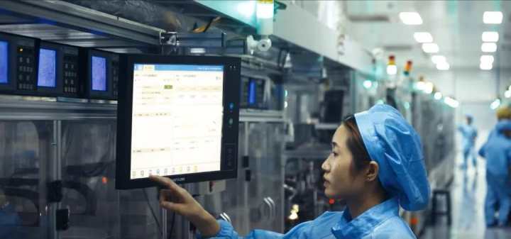 逆操作：清华学霸沉浸工厂十五年后创业 助企业数字化转型成为行业领先-5