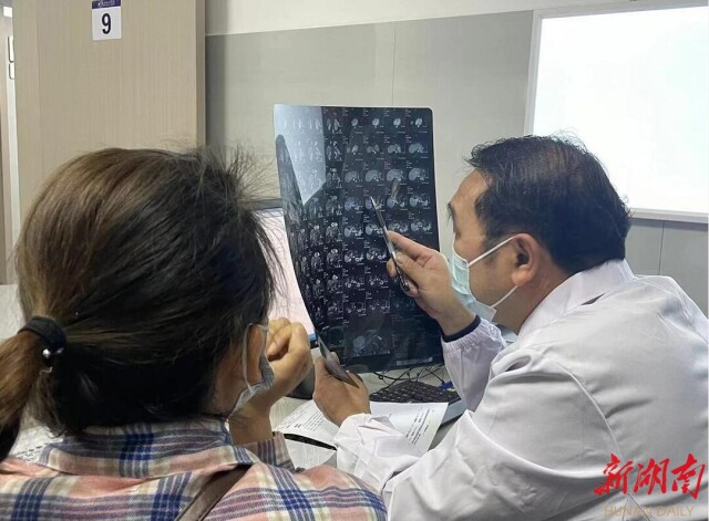 乡音不改，乡情难却，省肿瘤专家“吴一刀”回临湘二次创业-2