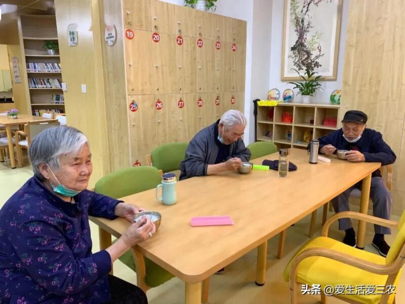想做点小生意求门路 适合懒人开的店-13
