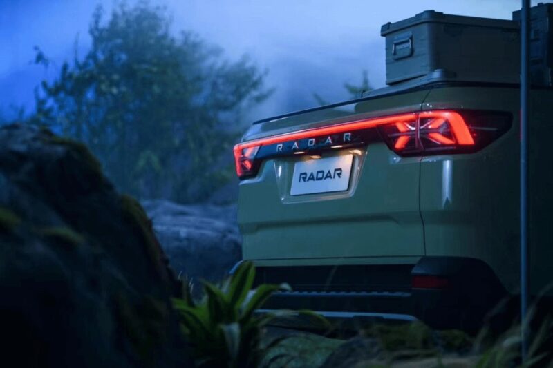 李书福、马斯克争抢“电皮卡”，创业神器要爆发？-3