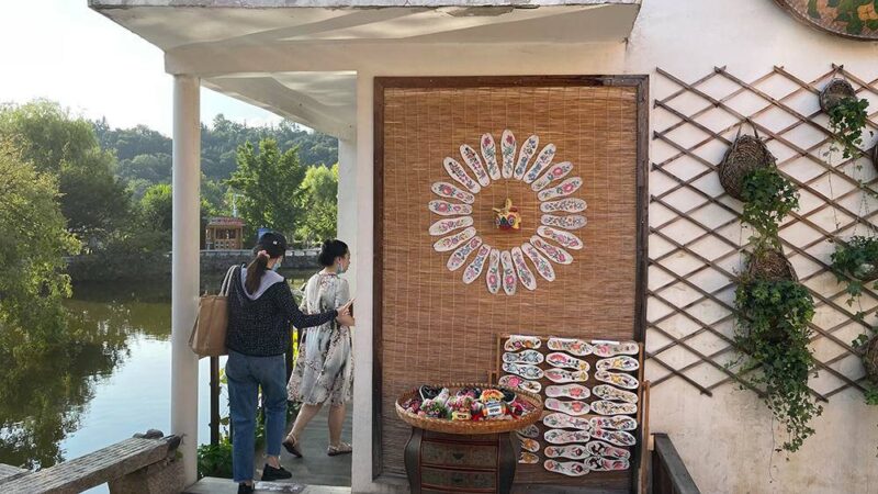 开民宿需要投资多少钱(民宿行业的前景)-1 开民宿需要投资多少钱(民宿行业的前景)-1