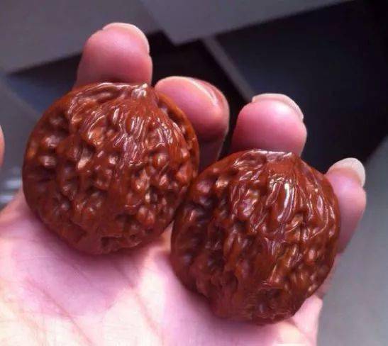 文玩核桃前十名(文玩核桃前十名排行榜)-1 文玩核桃前十名(文玩核桃前十名排行榜)-1