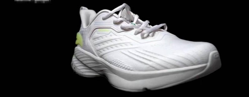 女运动鞋排行榜前十名(女士运动鞋品牌排行榜)-1 女运动鞋排行榜前十名(女士运动鞋品牌排行榜)-1