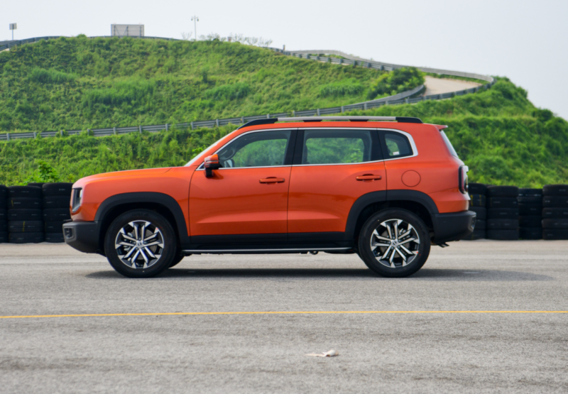 15万以下suv排行榜(10-15万suv销量排行榜前十名)-1