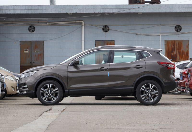 15万以下suv排行榜(10-15万suv销量排行榜前十名)-1