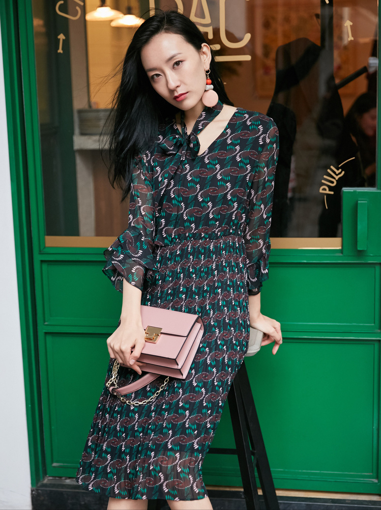 比较畅销的女装品牌(十大女装品牌排行榜10强)-1 比较畅销的女装品牌(十大女装品牌排行榜10强)-1