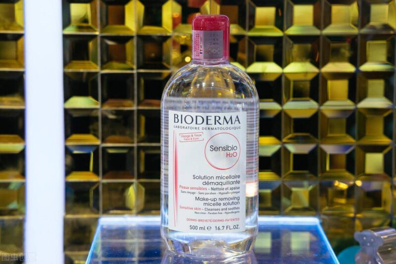 卸妆水排行榜前十名(卸妆水销量排行榜10强)-1