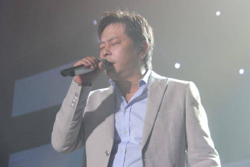 10首催人泪下的伤感情歌推荐(十大催泪情歌伤心)-1 10首催人泪下的伤感情歌推荐(十大催泪情歌伤心)-1