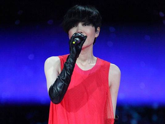 10首催人泪下的伤感情歌推荐(十大催泪情歌伤心)-1 10首催人泪下的伤感情歌推荐(十大催泪情歌伤心)-1