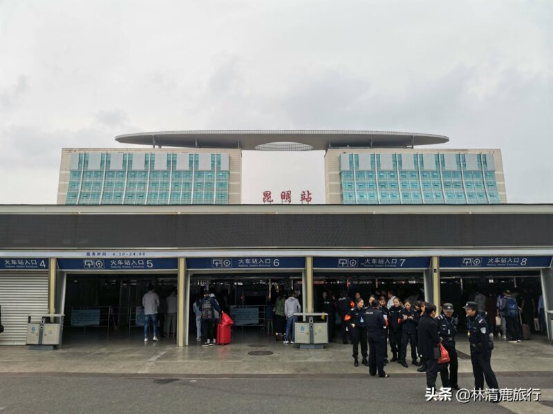 夏天最适合旅游的地方(10个夏天的最佳旅行地点排行榜)-1
