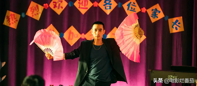 2022好看的电影推荐几部(好看的电影推荐10部豆瓣评分排行榜)-1