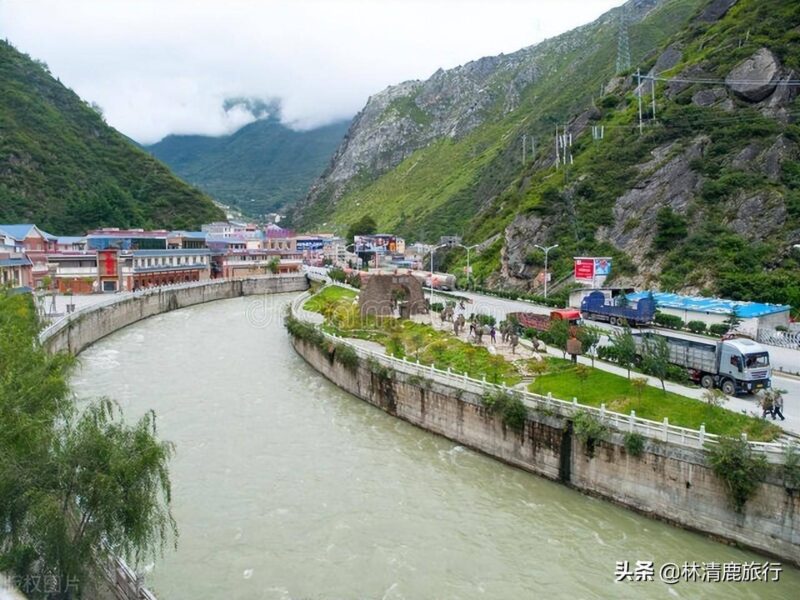 夏天最适合旅游的地方(10个夏天的最佳旅行地点排行榜)-1