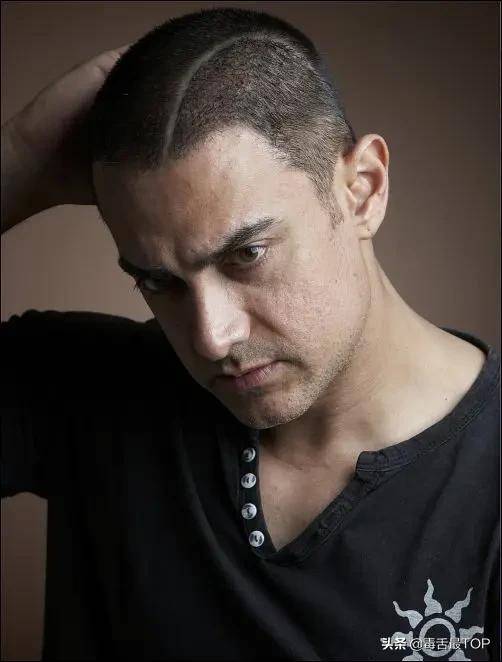 九部笑得肚子疼的电影(笑到肚疼的9部喜剧电影排行榜)-1 九部笑得肚子疼的电影(笑到肚疼的9部喜剧电影排行榜)-1