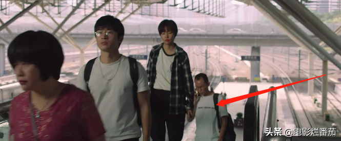 2022好看的电影推荐几部(好看的电影推荐10部豆瓣评分排行榜)-1