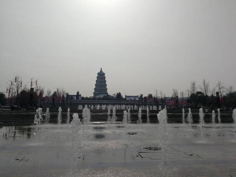 西安旅游景点排名前十名(西安十大名胜古迹简介)-1 西安旅游景点排名前十名(西安十大名胜古迹简介)-1