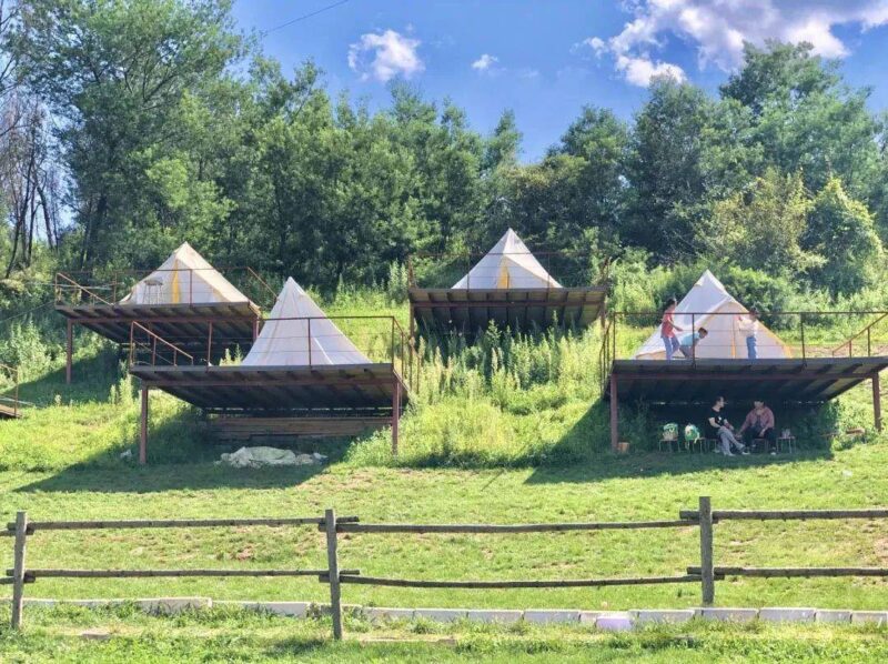 昆明周边附近好玩的地方有哪些(适合亲自游玩的地方)-1 昆明周边附近好玩的地方有哪些(适合亲自游玩的地方)-1